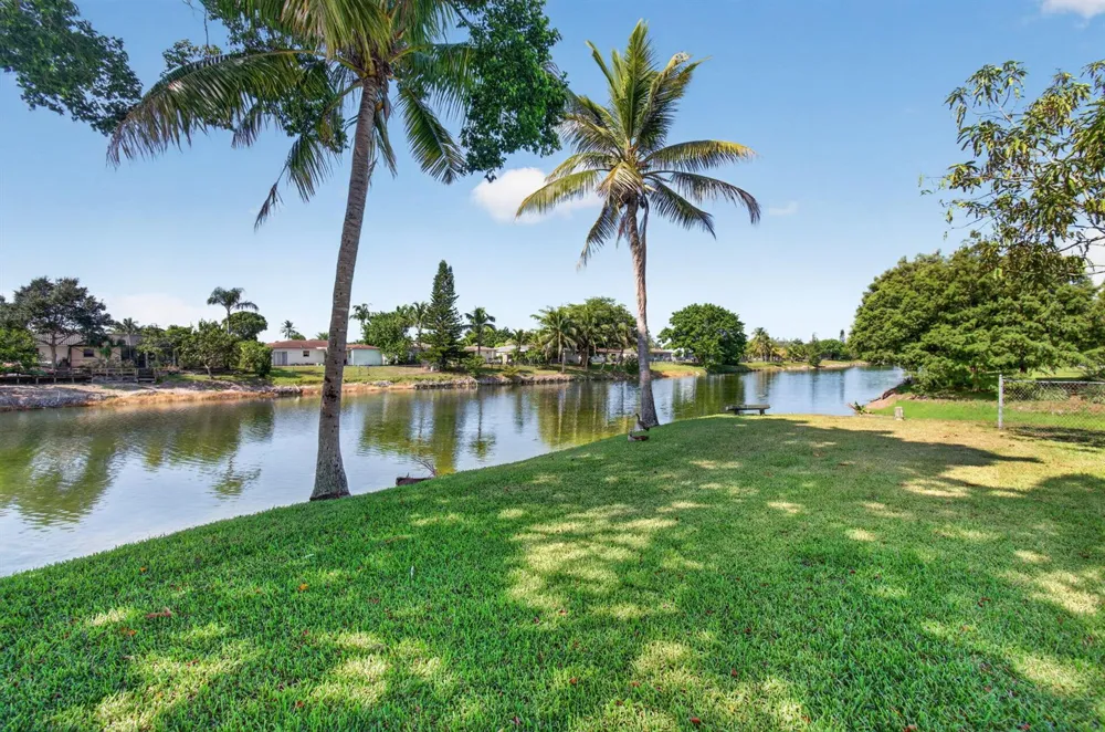 4760 BISON STREET Boca Raton, FL 33428