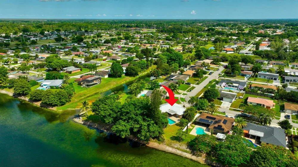 4760 BISON STREET Boca Raton, FL 33428