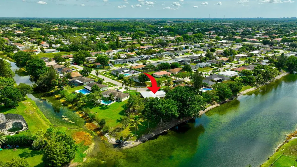 4760 BISON STREET Boca Raton, FL 33428