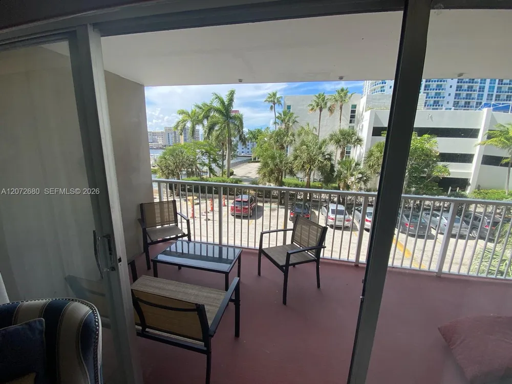 1965 S Ocean Dr #ML Hallandale Beach, FL 33009