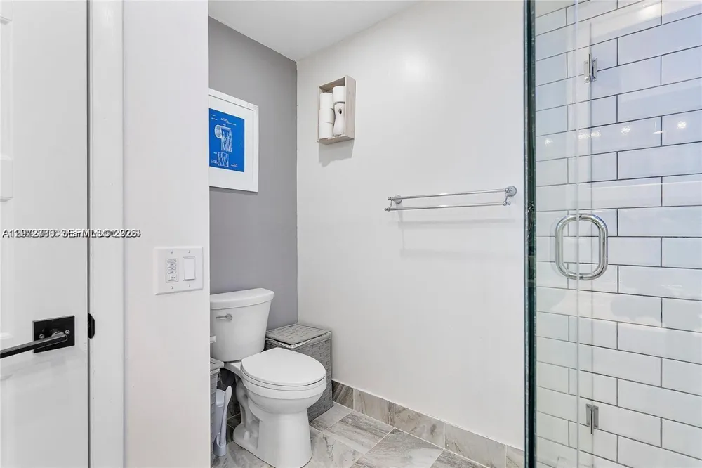 1281 W Fairway Rd #1281 Pembroke Pines, FL 33026