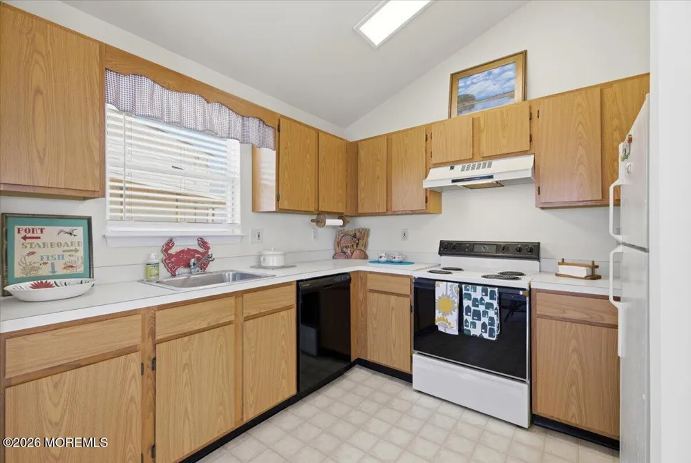 202 S Creek Drive Eagleswood, NJ 08092