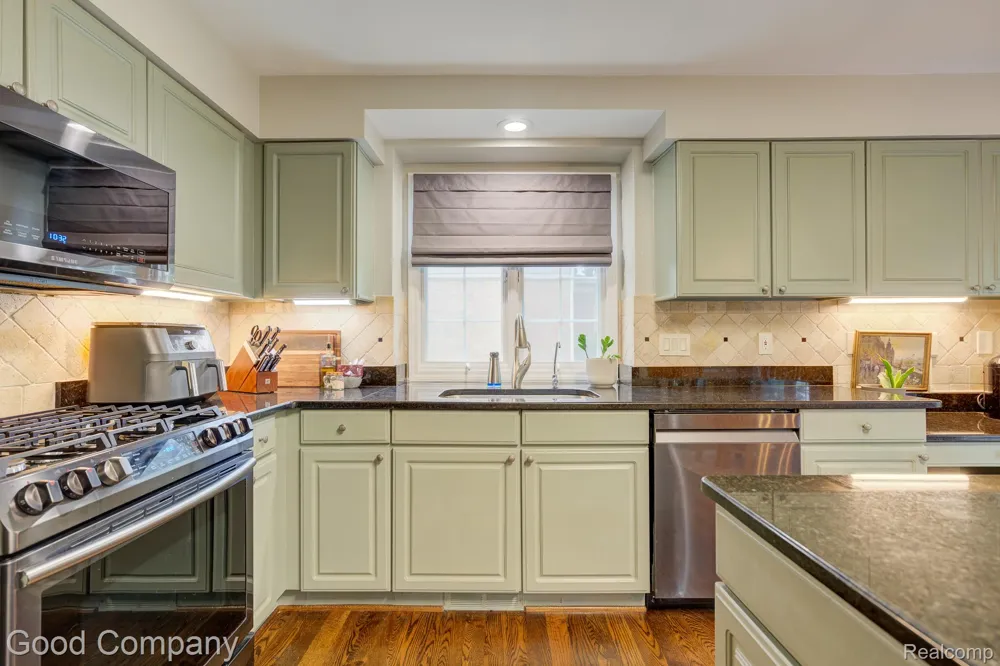 16163 Homestead Circle Northville Township, MI 48168
