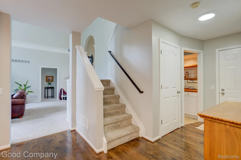 16163 Homestead Circle Northville Township, MI 48168