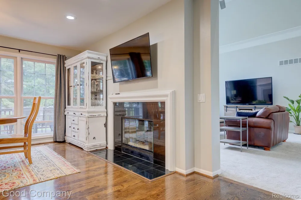 16163 Homestead Circle Northville Township, MI 48168
