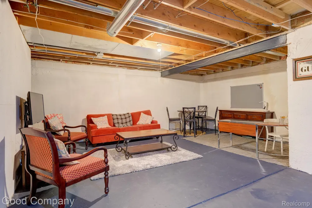 16163 Homestead Circle Northville Township, MI 48168