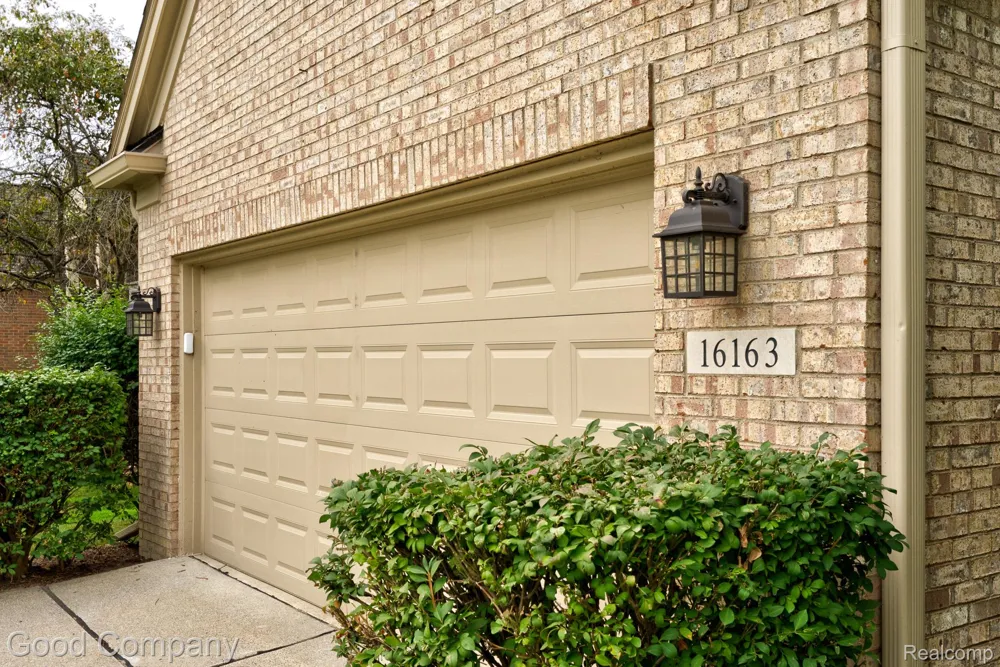 16163 Homestead Circle Northville Township, MI 48168