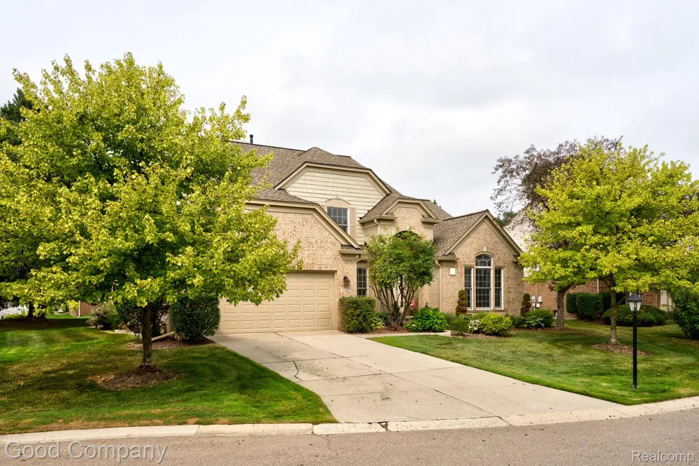 16163 Homestead Circle Northville Township, MI 48168
