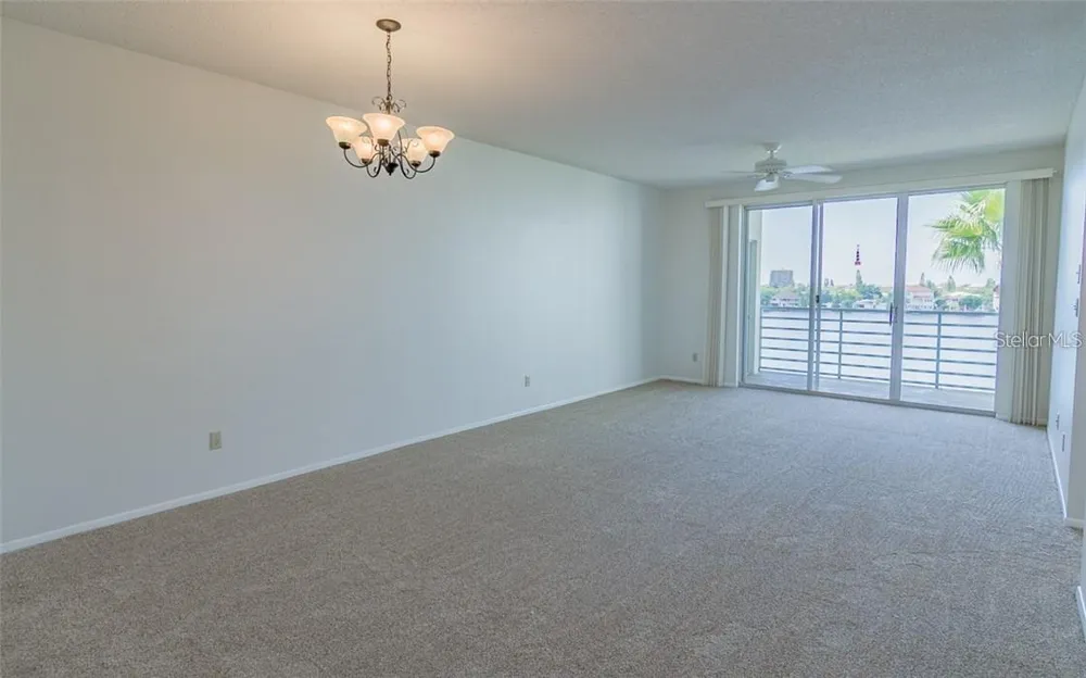 7902 SAILBOAT KEY BOULEVARD S #402 South Pasadena, FL 33707