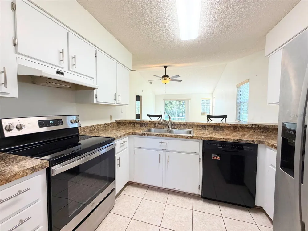 12605 KNOLLBROOK LANE Hudson, FL 34669
