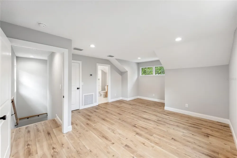 444 DELANEY PARK DRIVE Orlando, FL 32806