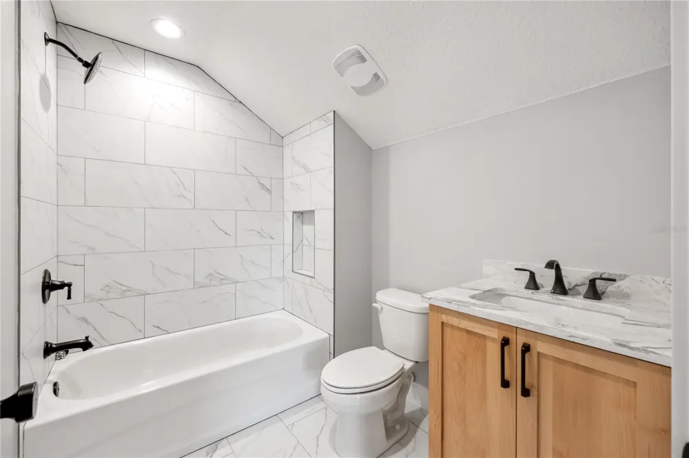 444 DELANEY PARK DRIVE Orlando, FL 32806