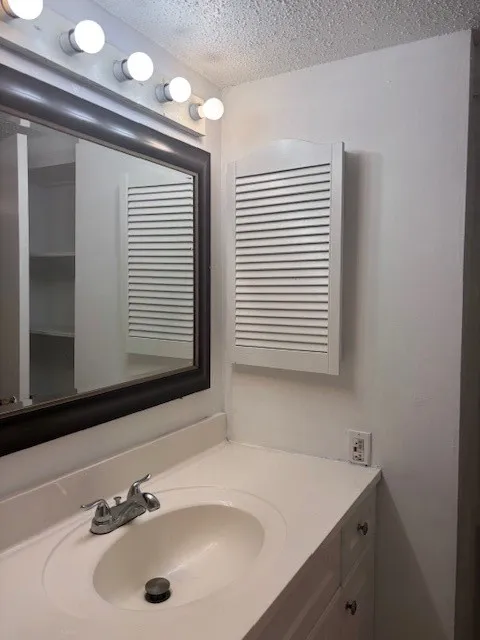 11311 Audelia Road #208 Dallas, TX 75243
