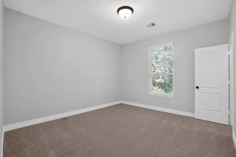 27 Daffodil Meadow Place Tomball, TX 77375