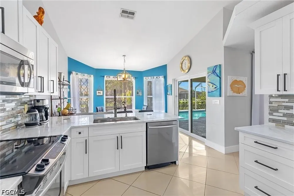 SW 29th Terrace Cape Coral, FL 33914