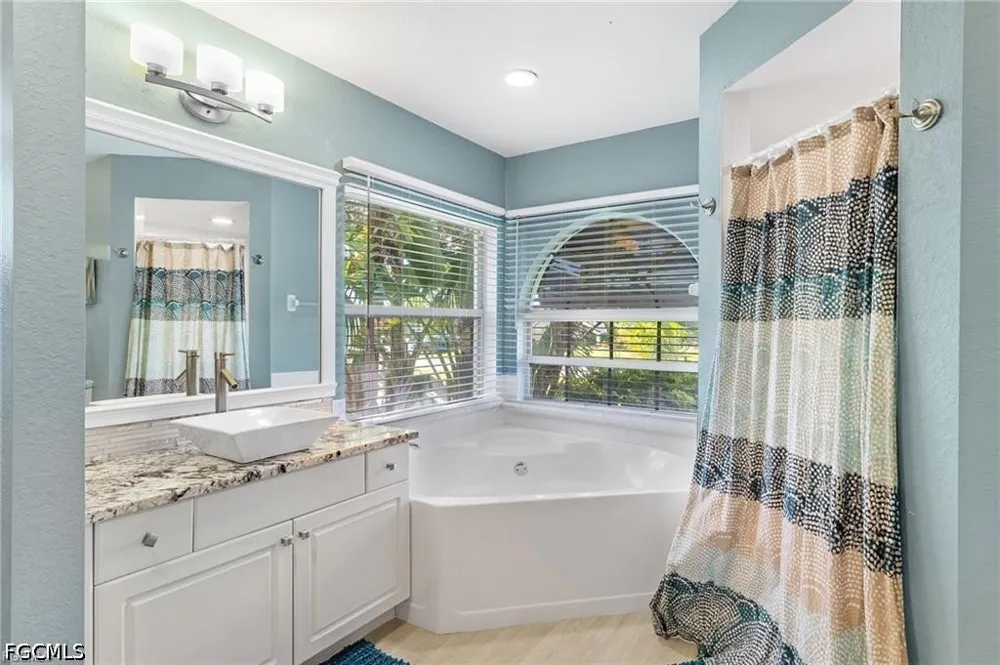 SW 29th Terrace Cape Coral, FL 33914