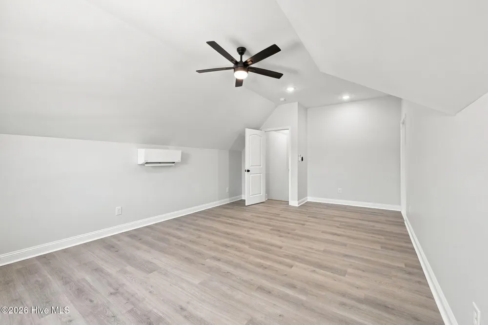 2753 Whitaker Glen Drive Farmville, NC 27828