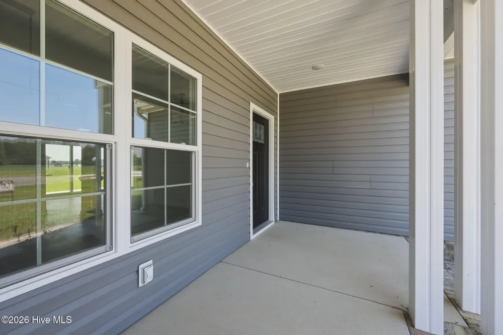 2753 Whitaker Glen Drive Farmville, NC 27828