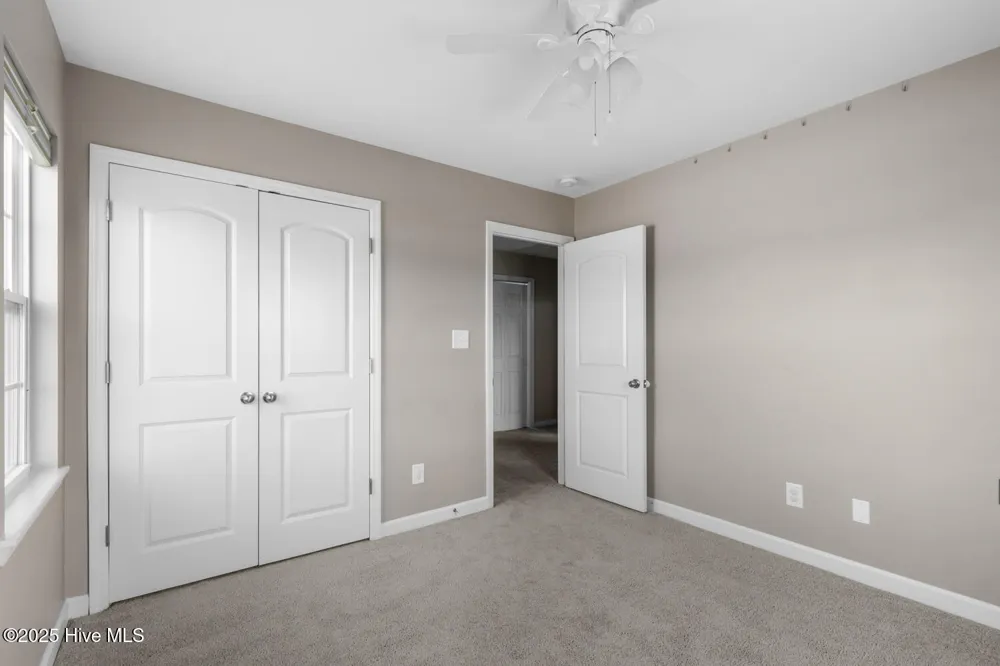405 Duncan Drive S Richlands, NC 28574