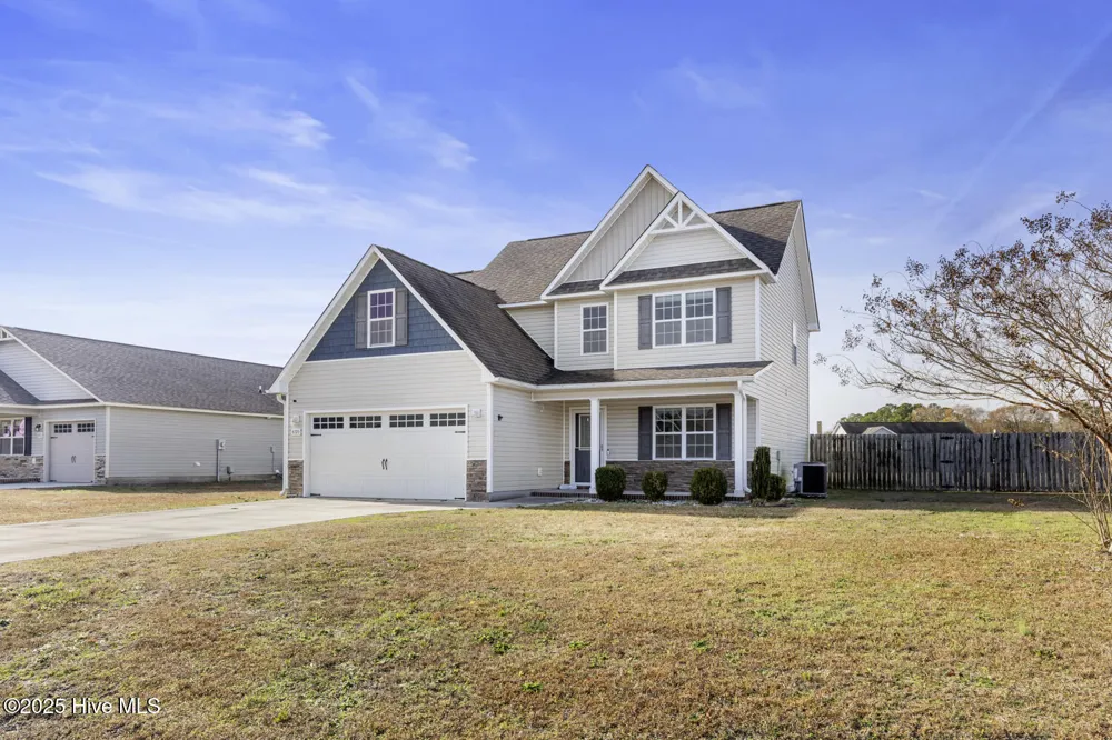 405 Duncan Drive S Richlands, NC 28574