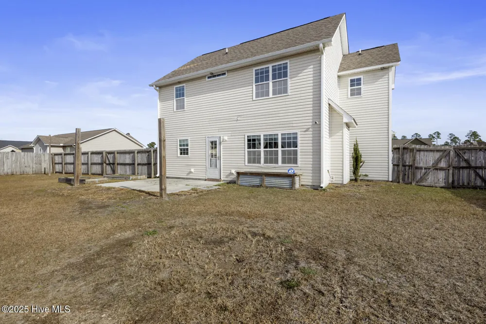 405 Duncan Drive S Richlands, NC 28574