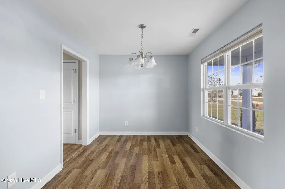 405 Duncan Drive S Richlands, NC 28574