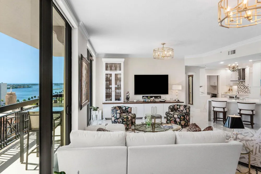 801 S OLIVE AVENUE #1508 West Palm Beach, FL 33401