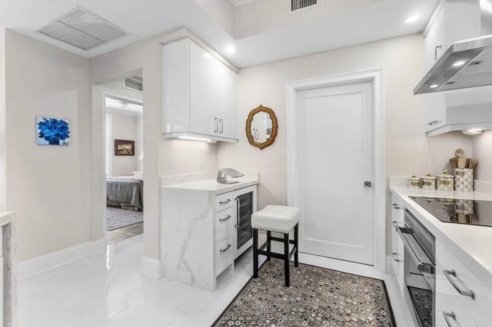 801 S OLIVE AVENUE #1508 West Palm Beach, FL 33401