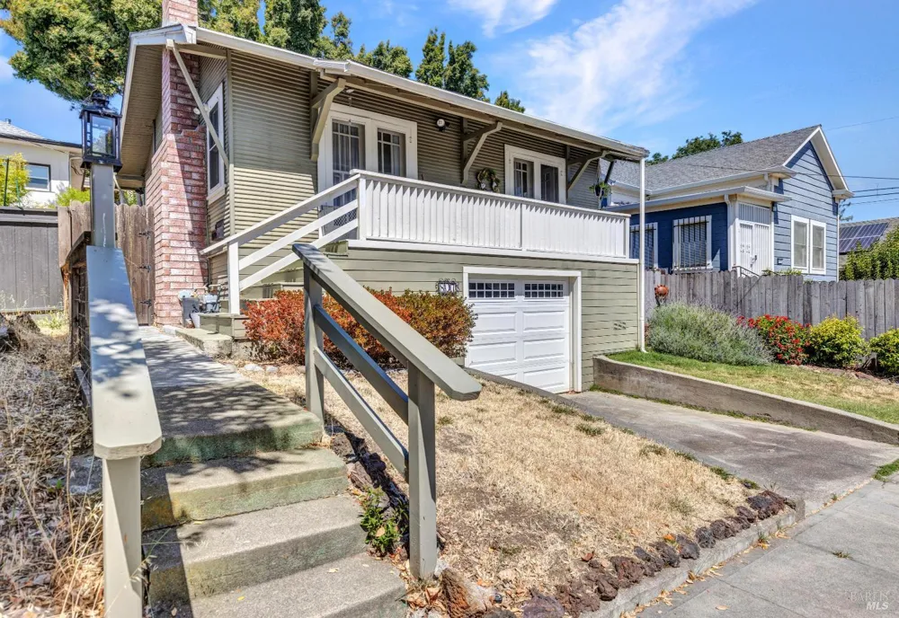 807 El Dorado Street Vallejo, CA 94590