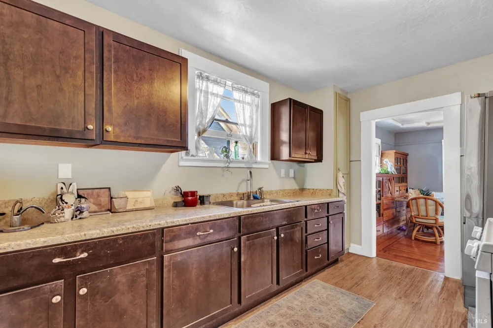 807 El Dorado Street Vallejo, CA 94590