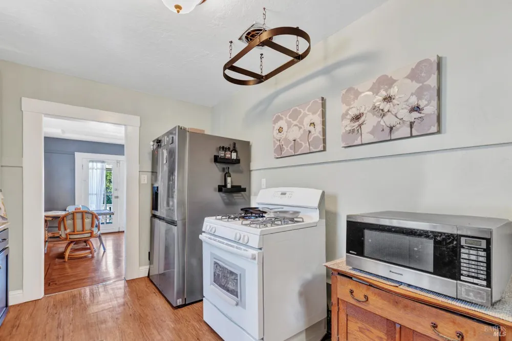 807 El Dorado Street Vallejo, CA 94590