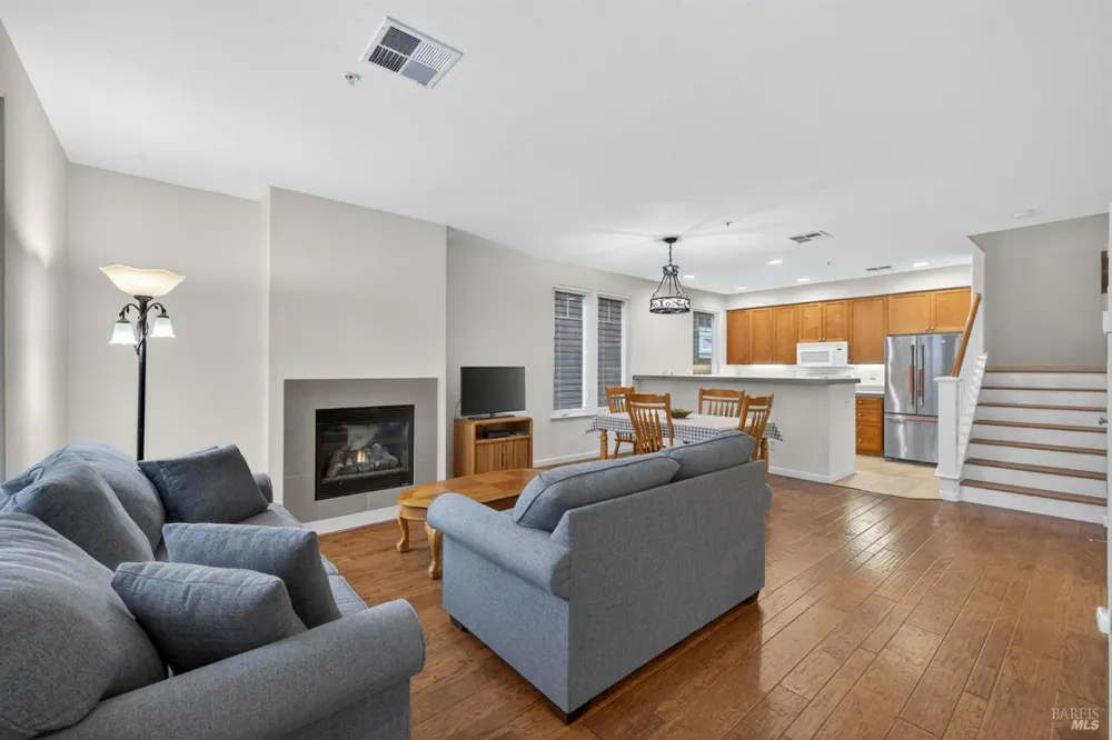 7942 Scriver Court Cotati, CA 94931