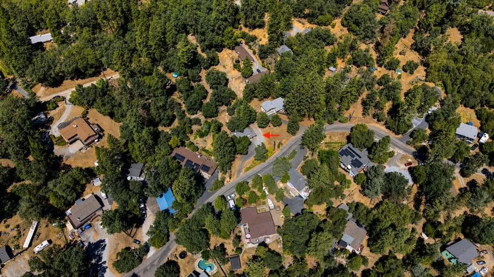 16556 Sallander Drive Sonora, CA 95370