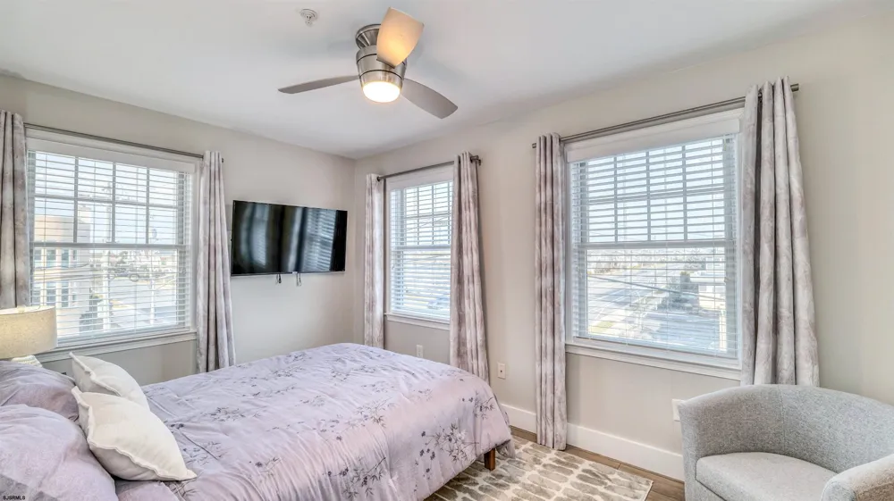 9100 Atlantic Ave Margate, NJ 08402