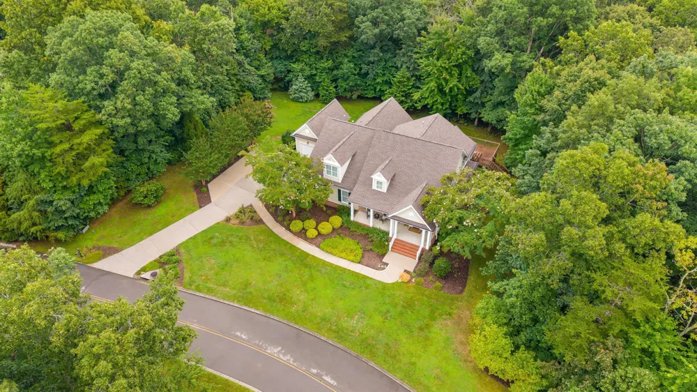 2626 Sly Fox Lane Signal Mountain, TN 37377