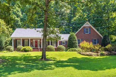 353 Hidden Oaks Trail