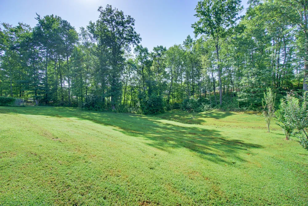 11964 Armstrong Road Soddy Daisy, TN 37379