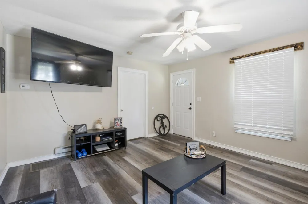 2112 Halls Valley Road Trion, GA 30753