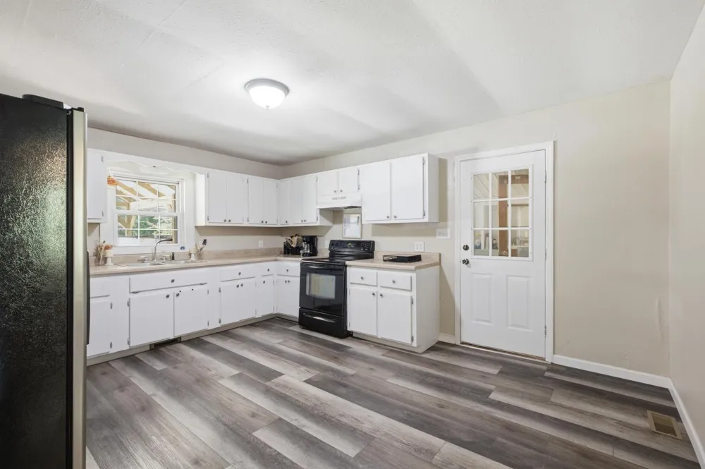 2112 Halls Valley Road Trion, GA 30753