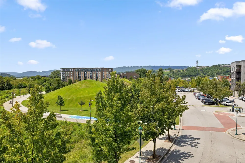 4 Cherokee Boulevard Chattanooga, TN 37405