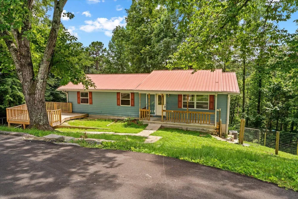 49 Dee Vue Lane Rossville, GA 30741