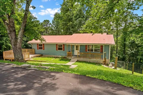 49 Dee Vue Lane