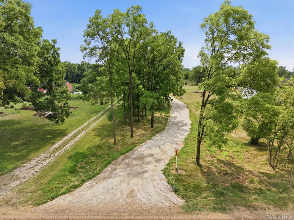12 Mile Rd Green Oak Township, MI 48178