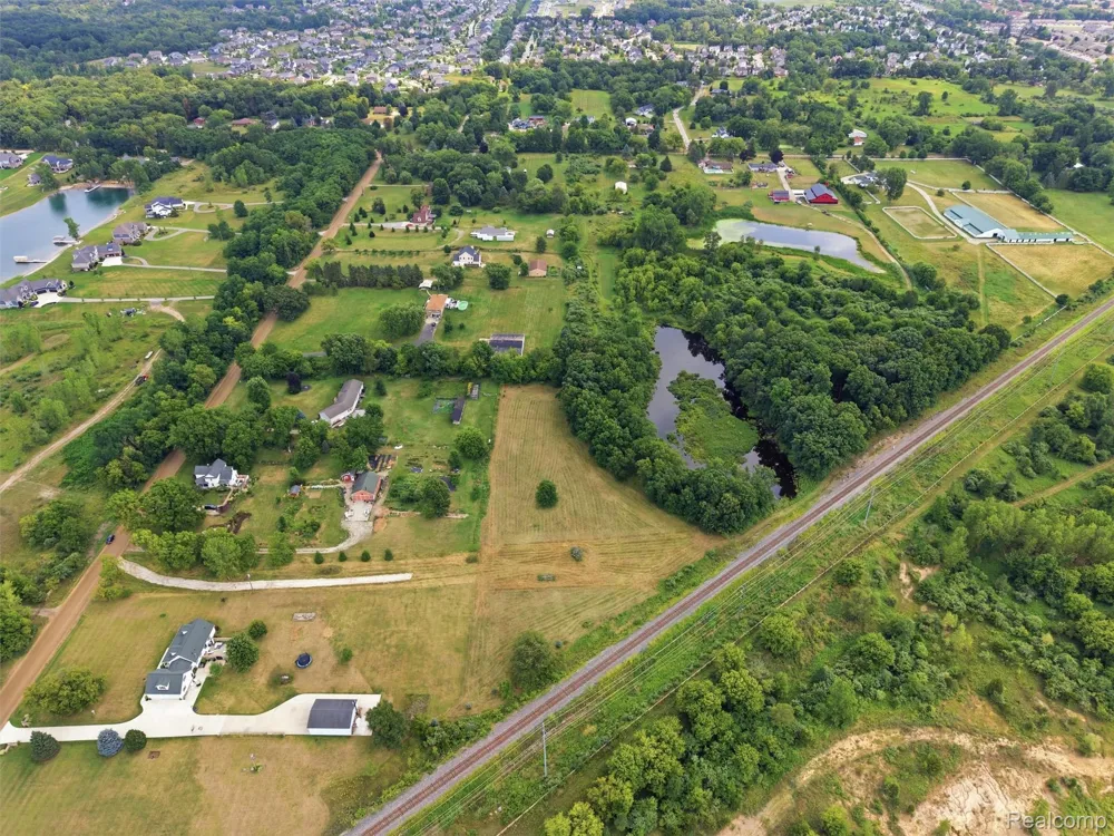 12 Mile Rd Green Oak Township, MI 48178
