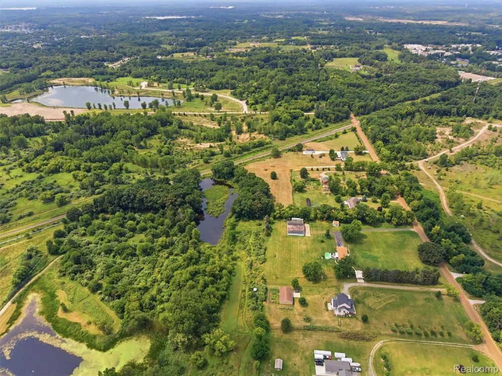 12 Mile Rd Green Oak Township, MI 48178