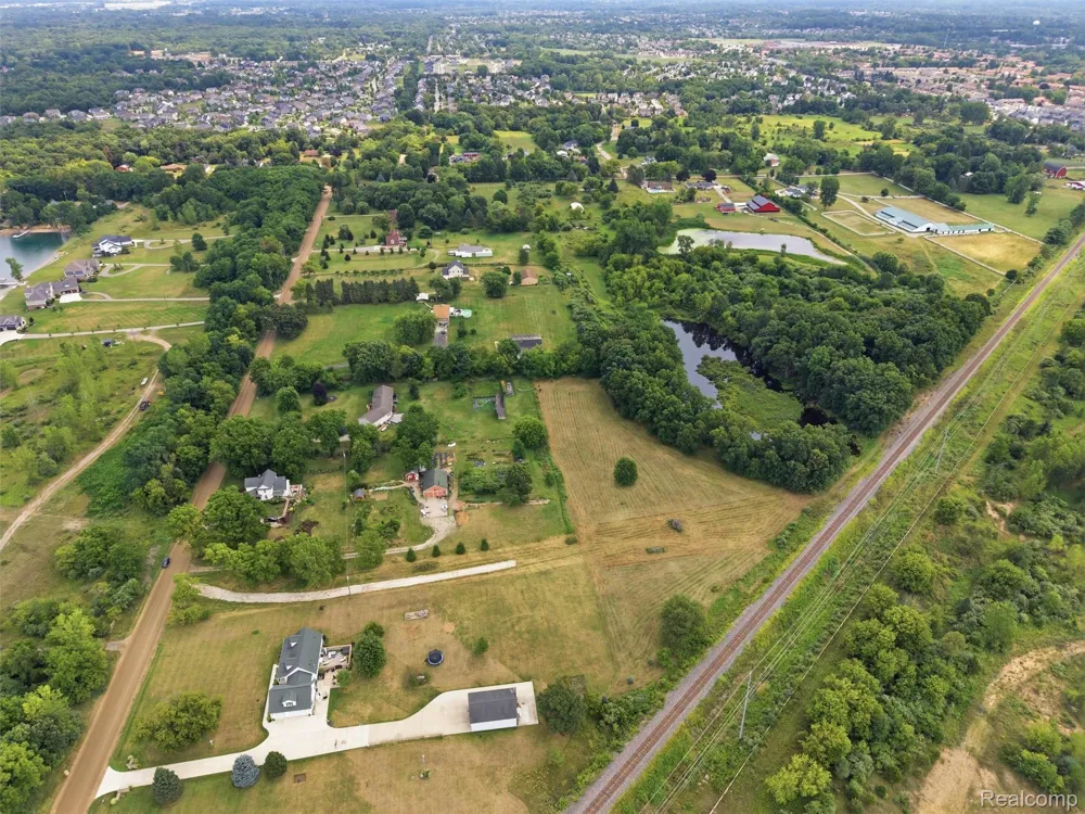 12 Mile Rd Green Oak Township, MI 48178