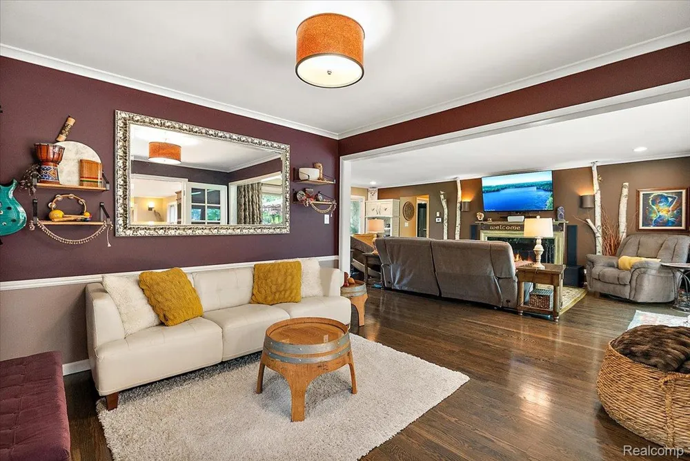 4170 Sandy Lane Bloomfield Hills City, MI 48301