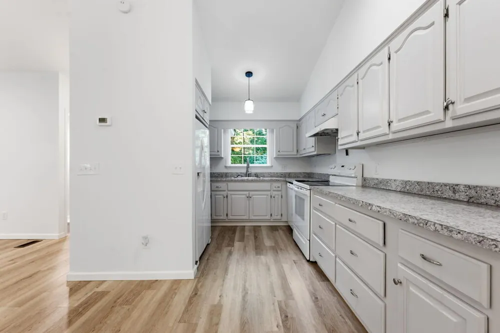5111 Summerwood Lane Young Harris, GA 30582