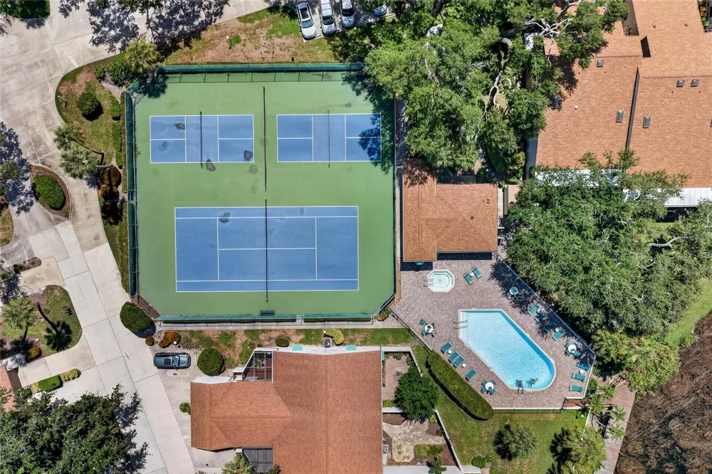 4307 PARK LAKE TERRACE Bradenton, FL 34209
