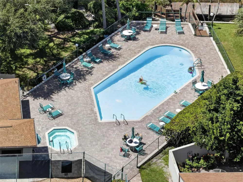 4307 PARK LAKE TERRACE Bradenton, FL 34209